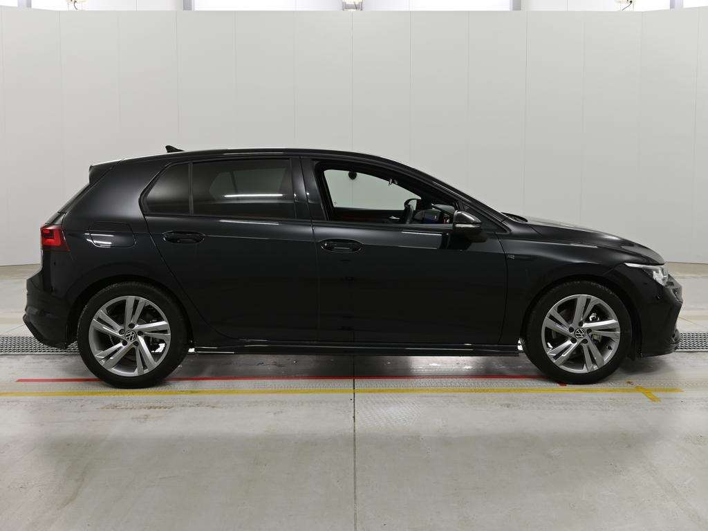 2023 Volkswagen Golf ETSIR LINE PLATINUM EDITION