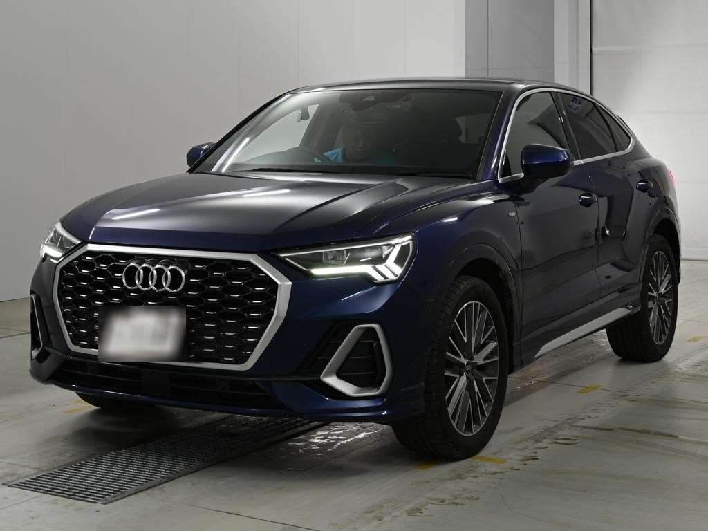 2023 Audi Q3 35TFSI S LINE