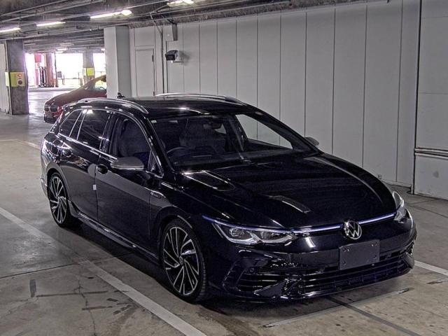 2023 Volkswagen Golf R VARIANT TSI 4M