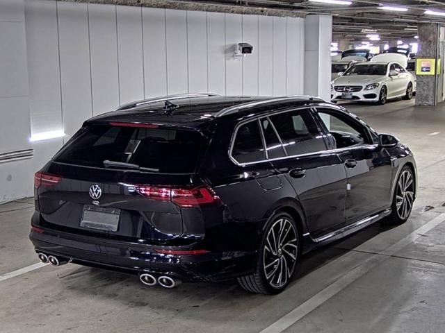 2023 Volkswagen Golf R VARIANT TSI 4M