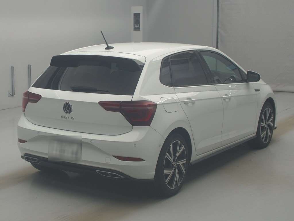 2024 Volkswagen Polo TSI R LINE