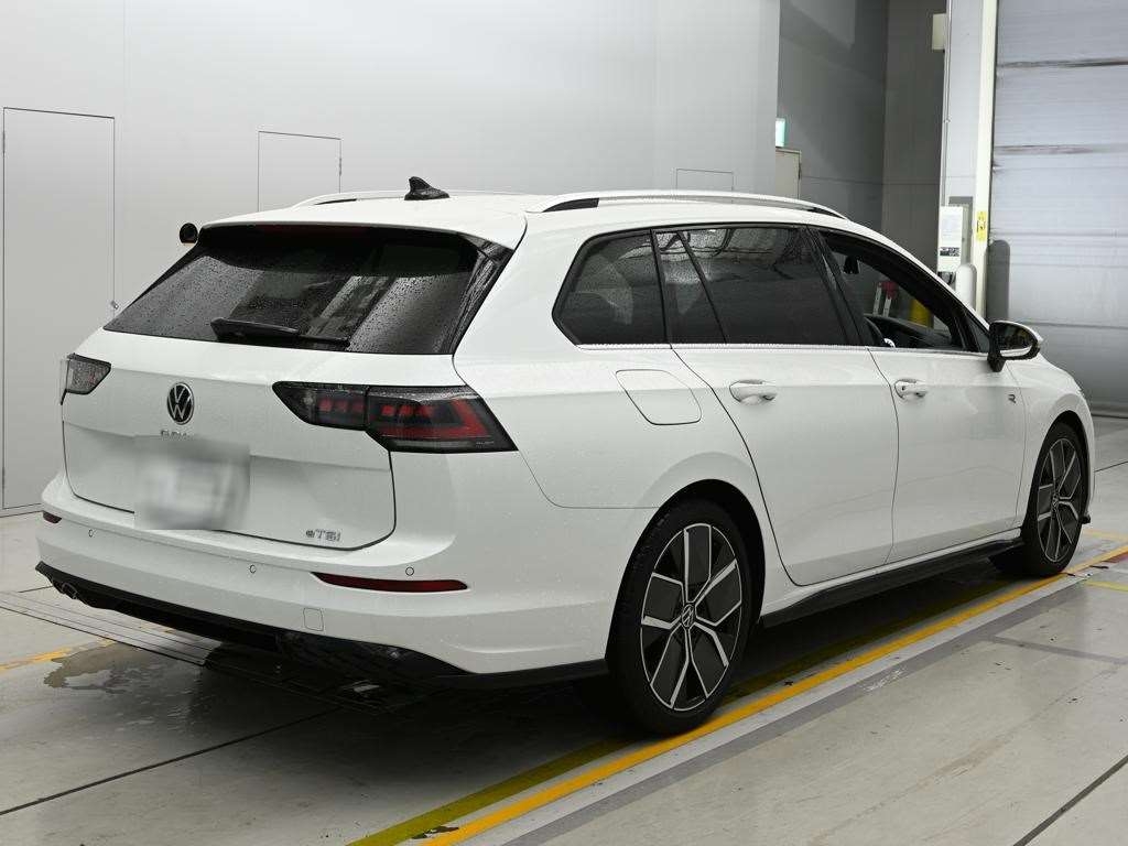 2025 Volkswagen Golf Variant
