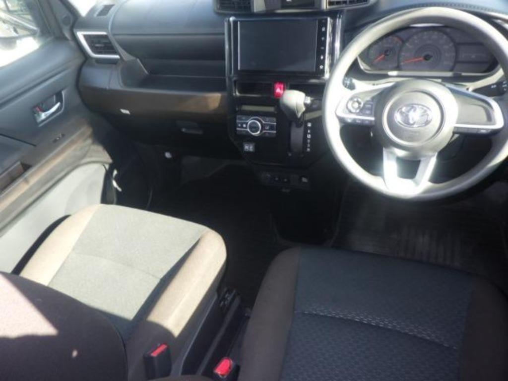 2024 Toyota Roomy G