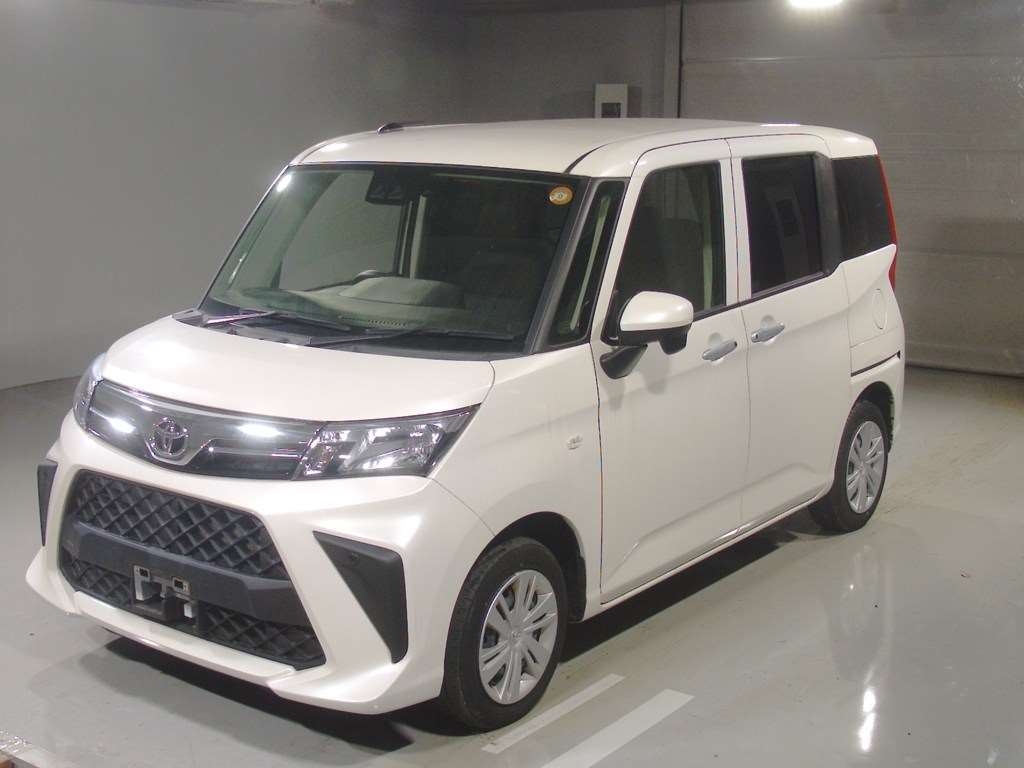 2023 Toyota Roomy X