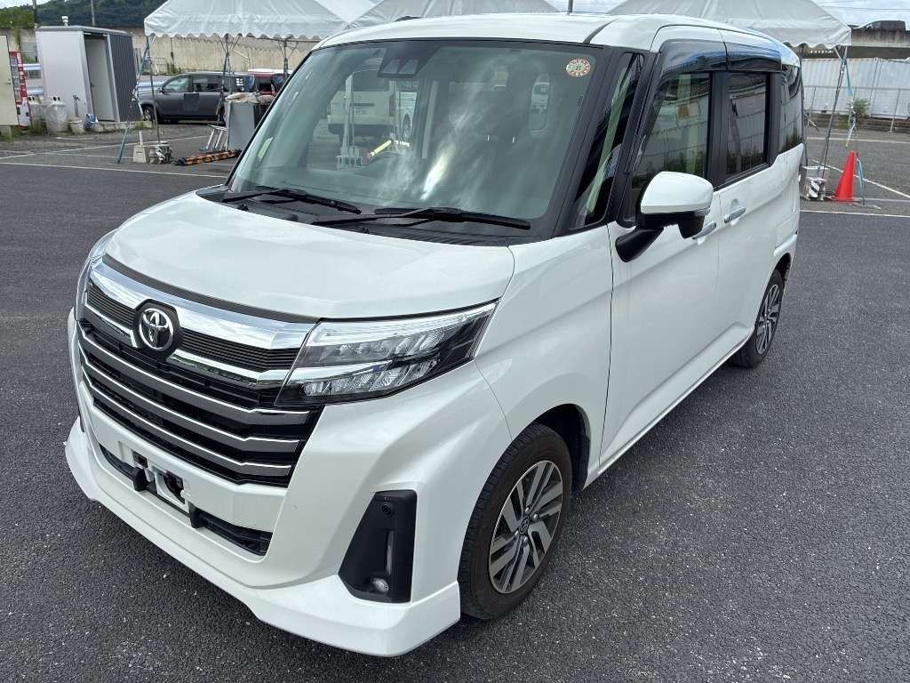 2023 Toyota Roomy CUSTOM G