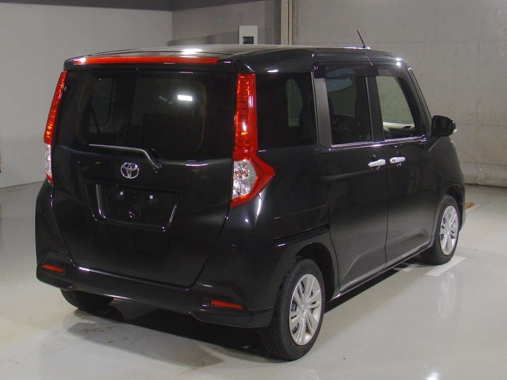 2023 Toyota Roomy G